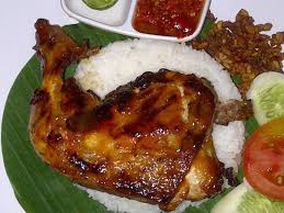 Jun 09, 2021 · oseng bumbu halus hingga harum tanpa minyak dan masukan bumbu cemplung masukan dada ayam yang sudah dimarinasi, setelah matang tambahi air 1gelas mendidih masukan jamur tunggu sampai jamur matang. Download Gambar Nasi Ayam Panggang Gambar Makanan