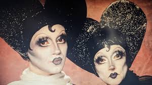 Jinkx and Alaska wear leopard print to awards show