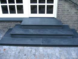 Schon Treppen Fliesen Aussenbereich Sehr Luxurioses Haus Von Fliesen Aussenbereich Treppe Bild Arsk Media Treppe Fliesen Fliesen Aussenbereich Treppe