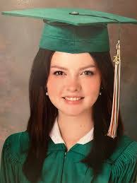 Lauren Ewald's Instagram, Twitter & Facebook