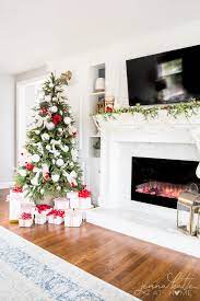 Christmas Ideas Decorating A Mantel With A Tv Above Christmas Home Christmas Mantels Christmas Mantels With Tv