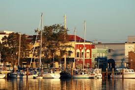 Elizabeth city is the county seat and largest city of pasquotank county. Elizabeth City Nc 2016 Best Guide Stay Eat Things To Do Elizabeth City North Carolina Elizabeth City Beautiful Locations