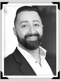 Searching for the descendants of Haji Tofiqi Mahmood Agha Hamza Agha known  as (Piramerd) from his other wife in Istambul. It has been two years since  I was searching my relatives and