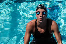 Smith was already making a name for herself as a swimmer, setting short. 17 Year Old Regan Smith Shatters Missy Franklin S 200 Back World Record