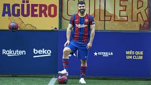 Aguero chính thức là người của barcelona. Barcelona Sign City Legend Aguero As Messi S Future Still Uncertain Cgtn