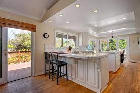 Remodeled 1949 Craftsman Style Kitchen Http Www Thechaseadvantage Com Property Ca Encinitas 92024 Leucadia Craftsman Style Kitchen Kitchen Styling Kitchen