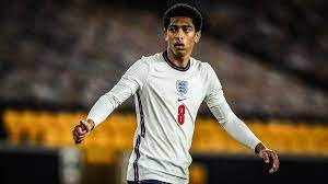 4 kroatische spieler in der jugoslawischen mannschaft. Mit Einwechslung Gegen Kroatien England Youngster Bellingham Nun Jungster Spieler Der Em Geschichte Sportbuzzer De