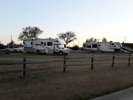 Check availability and call (do not reserve online) to secure your reservation!!! Https Www Campgroundreviews Com Regions Kansas Montezuma Prairie Wind Rv Park 257342