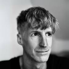 My top 8 Takeaways from the Mastermind with Hormozi & Sam Ovens · Quantum  Collective