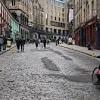 Die schottische hauptstadt liegt am südlichen ufer des flusses forth, unmittelbar vor seiner einmündung in die nordsee. Https Encrypted Tbn0 Gstatic Com Images Q Tbn And9gct0oy86 Vvr0ocu2yiuq4prwf Rn Lsyklmtv4zedkqq Tjo2 3 Usqp Cau