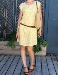 Confortable et facile à porter, elle se. Blouse Ou Robe Femme Tokyo Patron De Couture Pochette Avec Video Gratuite