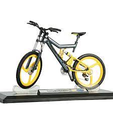 Le kfx90 permet de vivre de grandes aventures et de s'attaquer aux terrains les plus exigeants grâce à un moteur de 89 cm³ tandis les contrôles parentaux. 1 10 Echelle Willie Simulation Alliage Velo Modele Autoroute Velo Vtt Jouet Modele Pendentif Collection Parure Aliexpress
