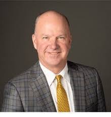 Robert Whipple's Instagram, Twitter & Facebook