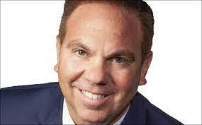 Carey Heyman's Instagram, Twitter & Facebook