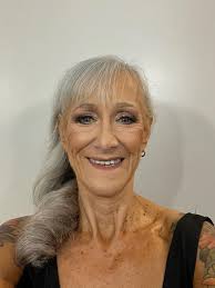 Extrémna premena! Po 60-ke nabehla do fitka, aby schudla