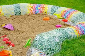 Eine Mosaik Schlange Als Sandkasten Inspirationen Hausbau Garten Diy Jardines Hogar