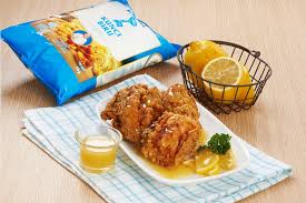 Ayam goreng menjadi makanan sejuta umat yang nikmatnya gak pernah pudar. Ayam Goreng Saus Lemon Indofood Solution