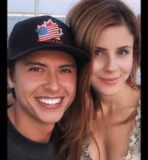 Mariage de Jordan Connor (Riverdale) : il a dit "oui" à sa chérie Jinjara  Mitchell