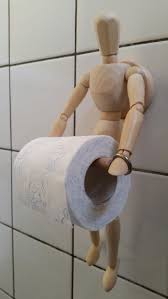 Diy Oui Je L Ai Fait Moi Meme De Mannequin Diy Es Fait Habe Papieraufbewahrung Toiletten Raumideen Diy