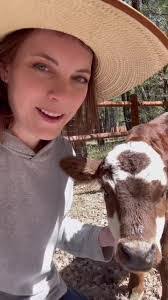 Laquesha George's Instagram, Twitter & Facebook