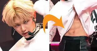 #whereishyunjin @stray_kids all of the stays are tired of keeping quiet and waiting for jyp to deign to show information about hyunjin. Stray Kids Felix Gave Everyone The Abs Reveal They Were Waiting For And He Didn T Disappoint Koreaboo