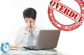 If you pay your credit card bill a single day after the due date, you could be charged a late fee in the range of $25 to $35, which will be reflected on your next billing statement. Late Payment Charges For Credit Cards By Various Banks Ecofiney