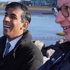 Sunak and Gove accused of caving in to lobbying in favour of landlords