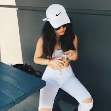 Find womens hats, visors, & headbands at nike.com. Lovefashionlust Outfits With Hats Nike Hats Outfit Tumblr Outfits