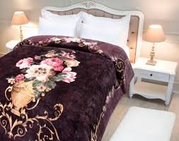 Birbirinden Sik Desenleriyle Madame Coco Battaniyeler Sizin Ve Odanizin Icini Isitacak Mademe Coco Nata Vega Outlet Zemin Battaniye Battaniyeler Yatak Ortusu