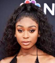 These are the best hairstyles for curly hair that you can get right now. Cute And Easy Hairstyles For Curly Hair Beaut Ie