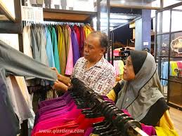 Di bahagian leher pula, dibuat bentuk potongan bujur sireh. Shopping Baju Melayu Dan Baju Kurung Berkualiti Sempena Hari Raya Di B Bmo 1980
