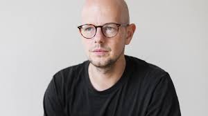 Platz nehmen. Gegen eine Architektur der Verachtung“ von Mickaël Labbé