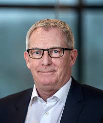 Discover Our Distinguished Past Speakers