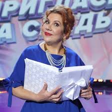 Марина федункив принимает поздравления с бракосочетанием, которое состоялось в июне, но стало известно о нем лишь спустя месяц. 45 Letnyaya Marina Fedunkiv Rasskazala Chto 13 Let Pytalas Spasti Muzha Ot Alkogolizma I Narkomanii Vokrug Tv