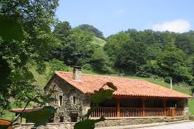 Casa rural el cerro situada en selaya, valles pasiegos, cantabria. Casa Rural Los Mazos Casa Rural En Los Valles Pasiegos