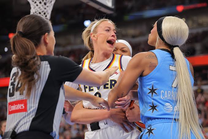 Fever coach Stephanie White defends DiJonai Carrington after hard foul on  Sophie Cunningham