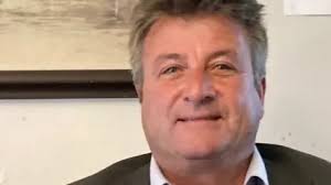 Derbyshire pub regulars immortalised in secret painting