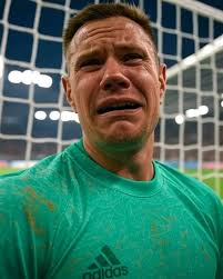 Thomas Tuchel confirms Marquinhos replaces Thiago Silva as PSG's new club  captain 💪🇧🇷