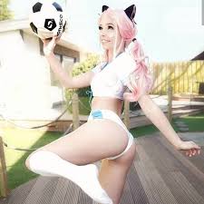 Belle Delphine Hot & Sexy Leaked Beach Photos