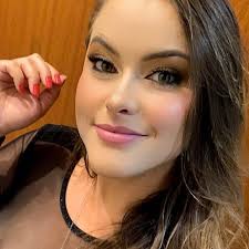 Carla Alvim Fontes (@carlafontes.corretoradeimoveis) • Instagram photos and  videos