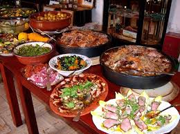 Trouvez votre annonce de buffets d'occasion à vendre ou acheter parmi nos débarras buffets occasions sur paruvendu mondebarras. Buffet Hier Zeigt Sich Wer Uber Gute Manieren Verfugt Wochenblatt