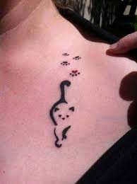 Koprucuk Kemgi Kedi Dovmesi Collarbone Cat Tattoo Dovmeli Kadin Dovme Karizmatik Dovmeler