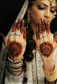 Omg Mehndi Henna Engagement Mehndi Designs Circle Mehndi Designs Round Mehndi Design