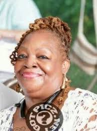 Jackie Newton's Instagram, Twitter & Facebook