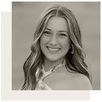 Lori Gaither's Instagram, Twitter & Facebook