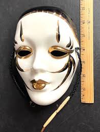 Vtg Mardi Gras Harlequin Mask Wall Art Decor 7" Hand-painted Porcelain