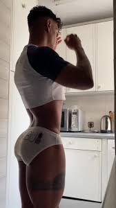 That body...he has the right to show off | GayPornTube