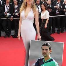 Sie heiratete pekka lagerblom, sie liebte mesut özil. Anna Maria Lagerblom Mesut Ozil Sie Konvertierte Aus Liebe Gala De