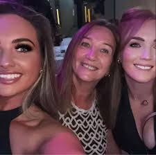 We arrive in 3 weeks, staying at the regency country club apartments. Can  anyone recommend a nice Italian for our wedding anniversary meal please