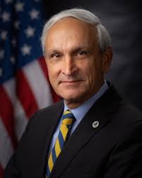 Ken Mcqueen's Instagram, Twitter & Facebook